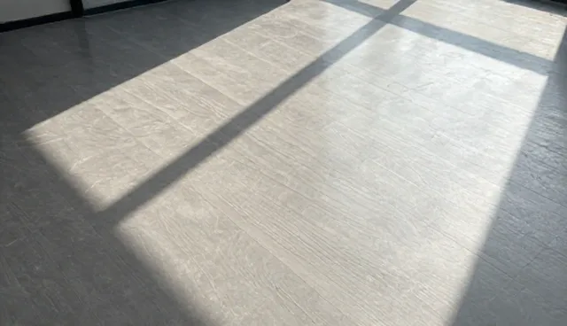 维护建议中的技术选择：方案设计服务的两种做法比较